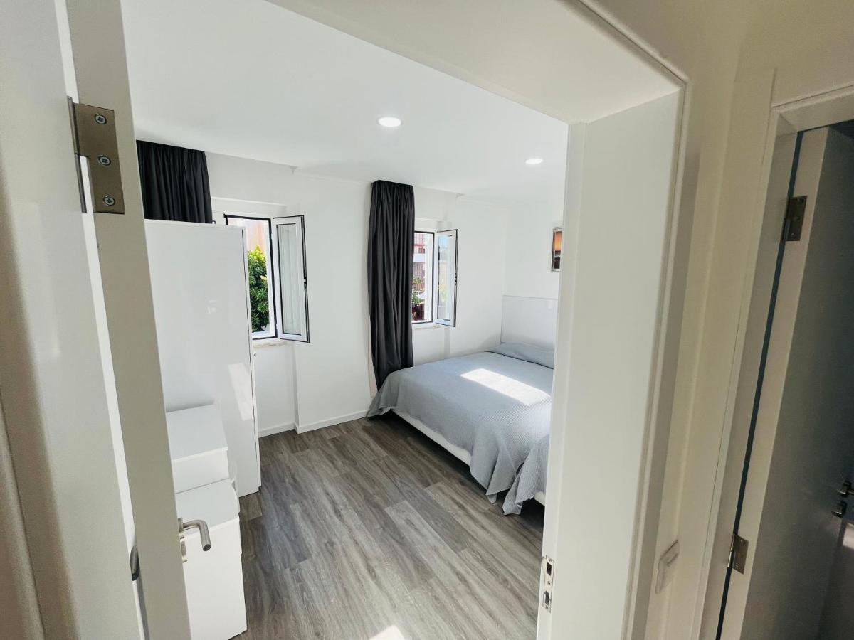 Lisbon Ocean Apartments Кошта-да-Капаріка Екстер'єр фото