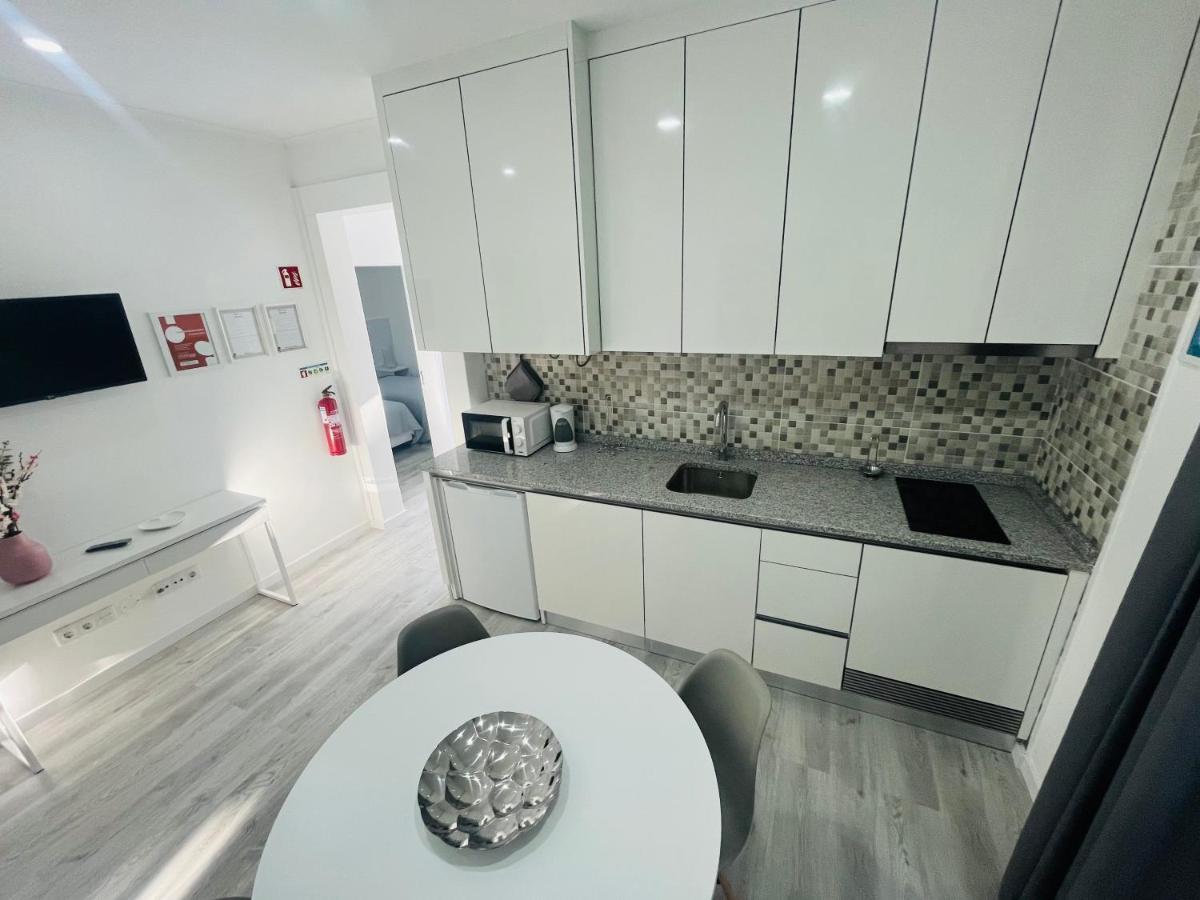 Lisbon Ocean Apartments Кошта-да-Капаріка Екстер'єр фото